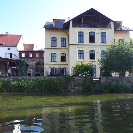 Apartmany Setkova Vila Йиндржихув-Градец Экстерьер фото